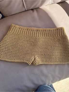 Knit Crochet High-Waist Women’s Shorts — Camel